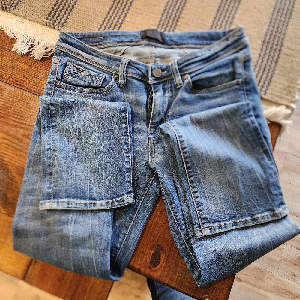 Buckle Black Jeans